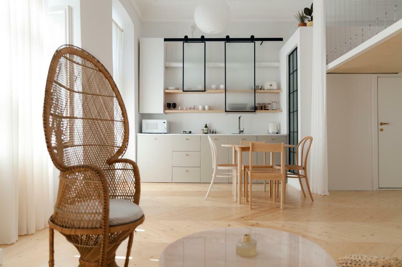 Апартаменты Studio In Central Тбилиси Экстерьер фото